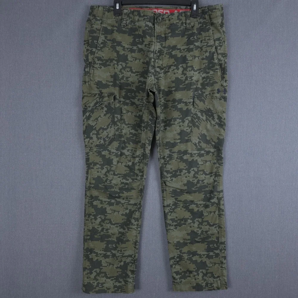 Under Armour‎ Cargo Pants Mens 38x32 (Fits 37x30) Digital Camo Tactical Military